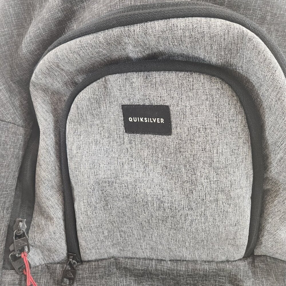 Quiksilver Backpack Grey Black Red - Picture 2 of 14